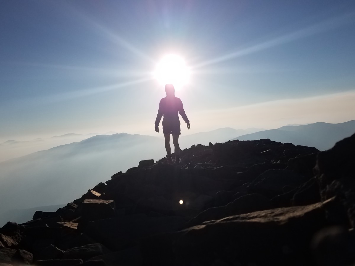 明るい方へ意識を向ける人