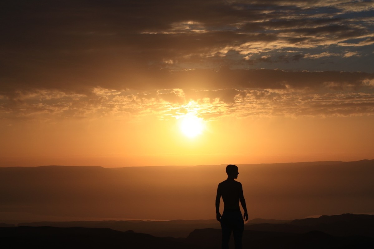 明るい心を持つ人